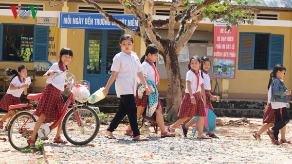 Học sinh trường Tiểu học Suối Trầu chịu nhiều thiệt thòi khi nằm trong vùng dự án sân bay