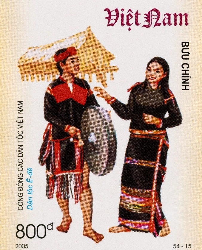 Hình ảnh dân tộc Ê Đê - bộ tem 54 dân tộc Việt Nam