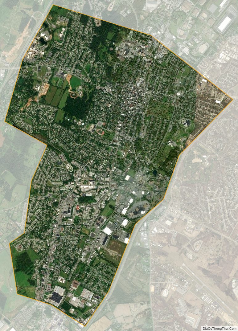 Satellite map of Winchester Independent City, Virginia