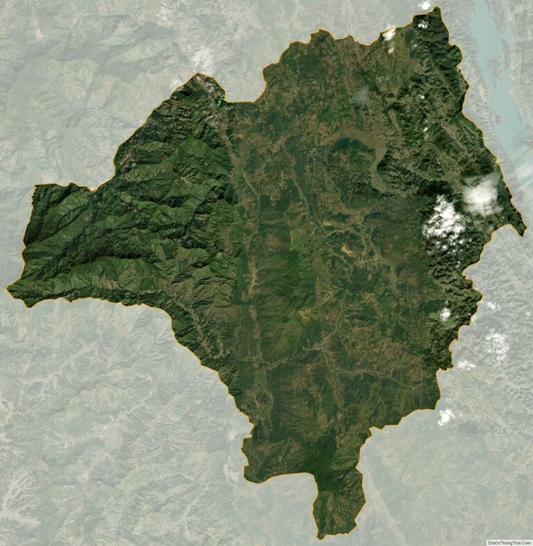 Tuan Giao satellite map