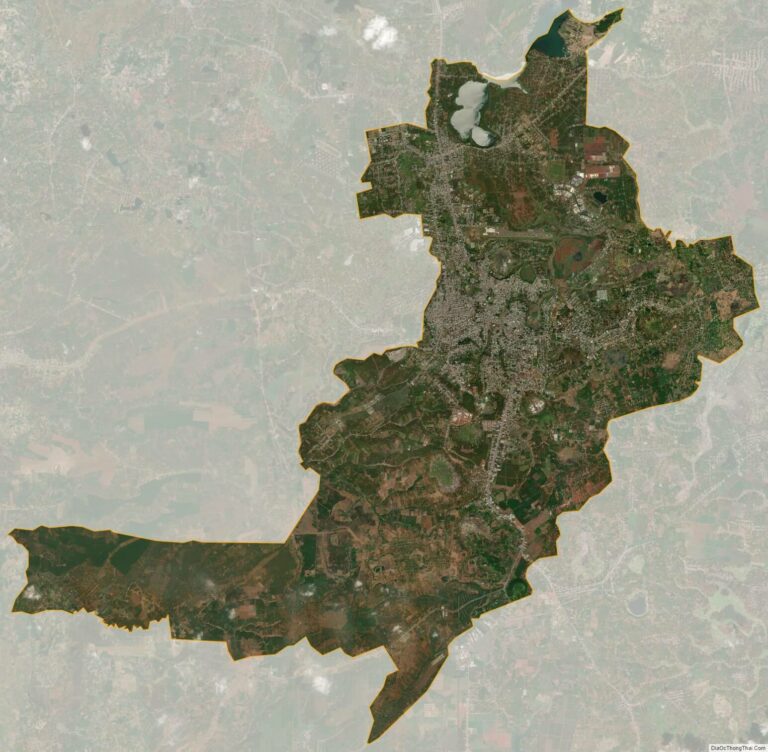 Pleiku satellite map