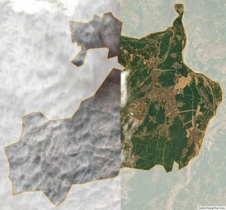 Nghia Lo satellite map
