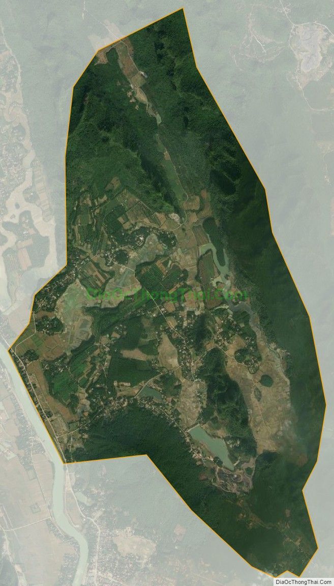 Bản đồ vệ tinh xã Lạc Long (cũ), huyện Lạc Thủy