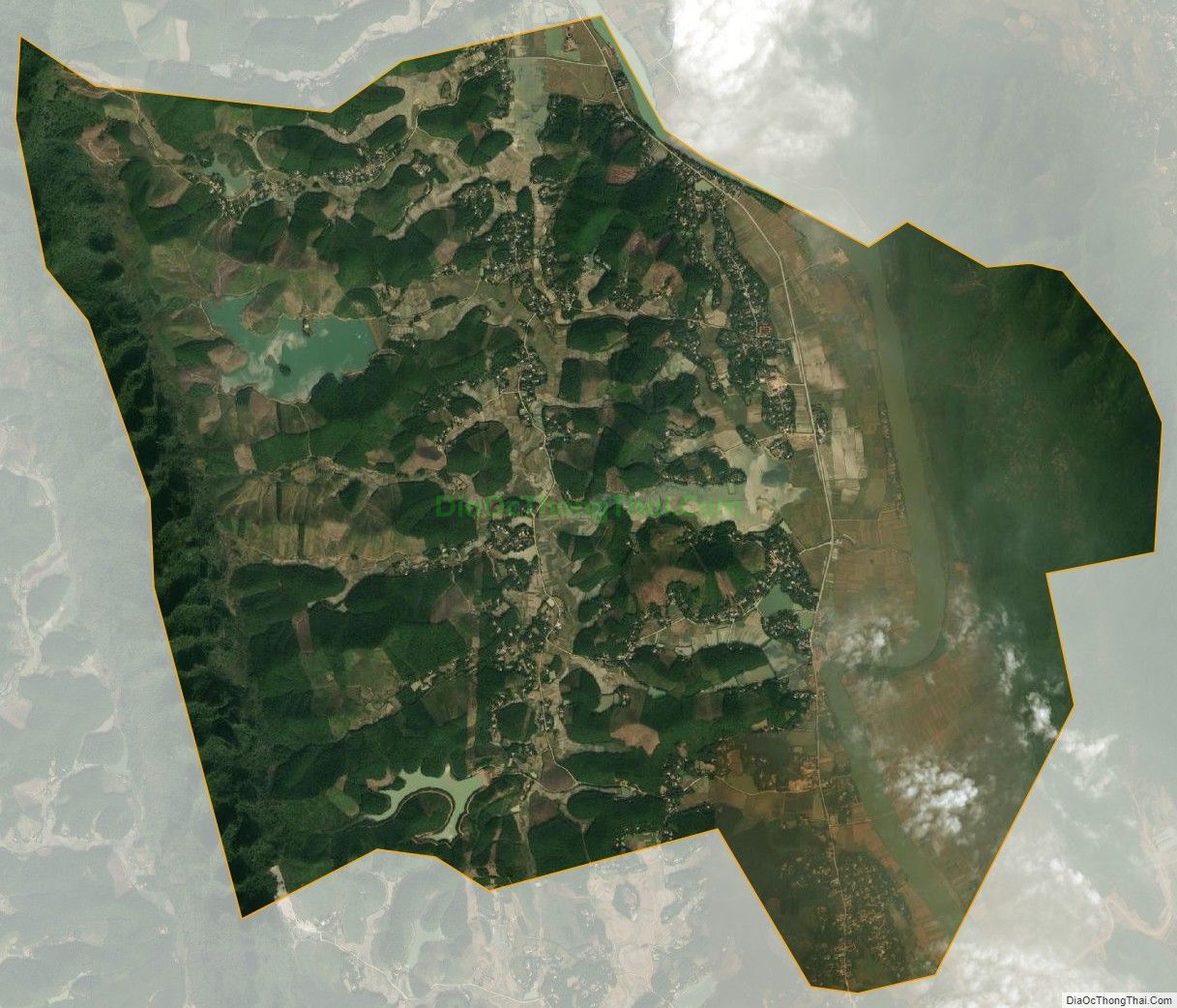 Bản đồ vệ tinh xã Yên Bồng, huyện Lạc Thủy