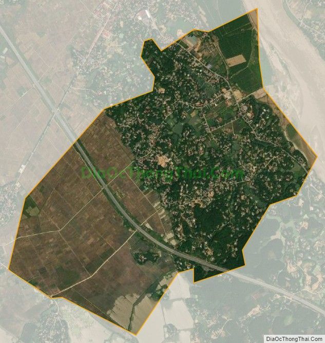 Bản đồ vệ tinh xã Phùng Xá (cũ), huyện Cẩm Khê