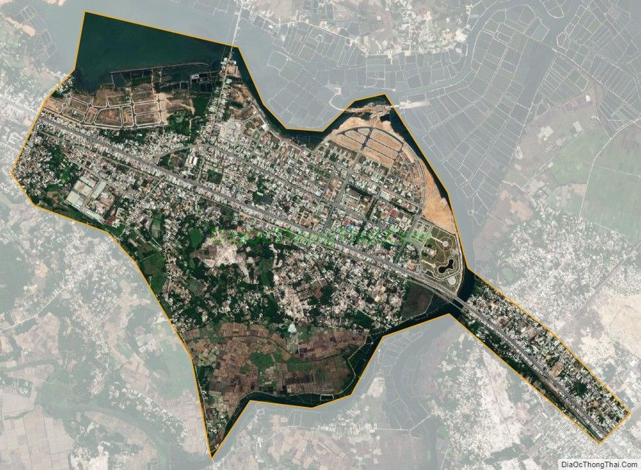Bản đồ vệ tinh Thị trấn Núi Thành, huyện Núi Thành